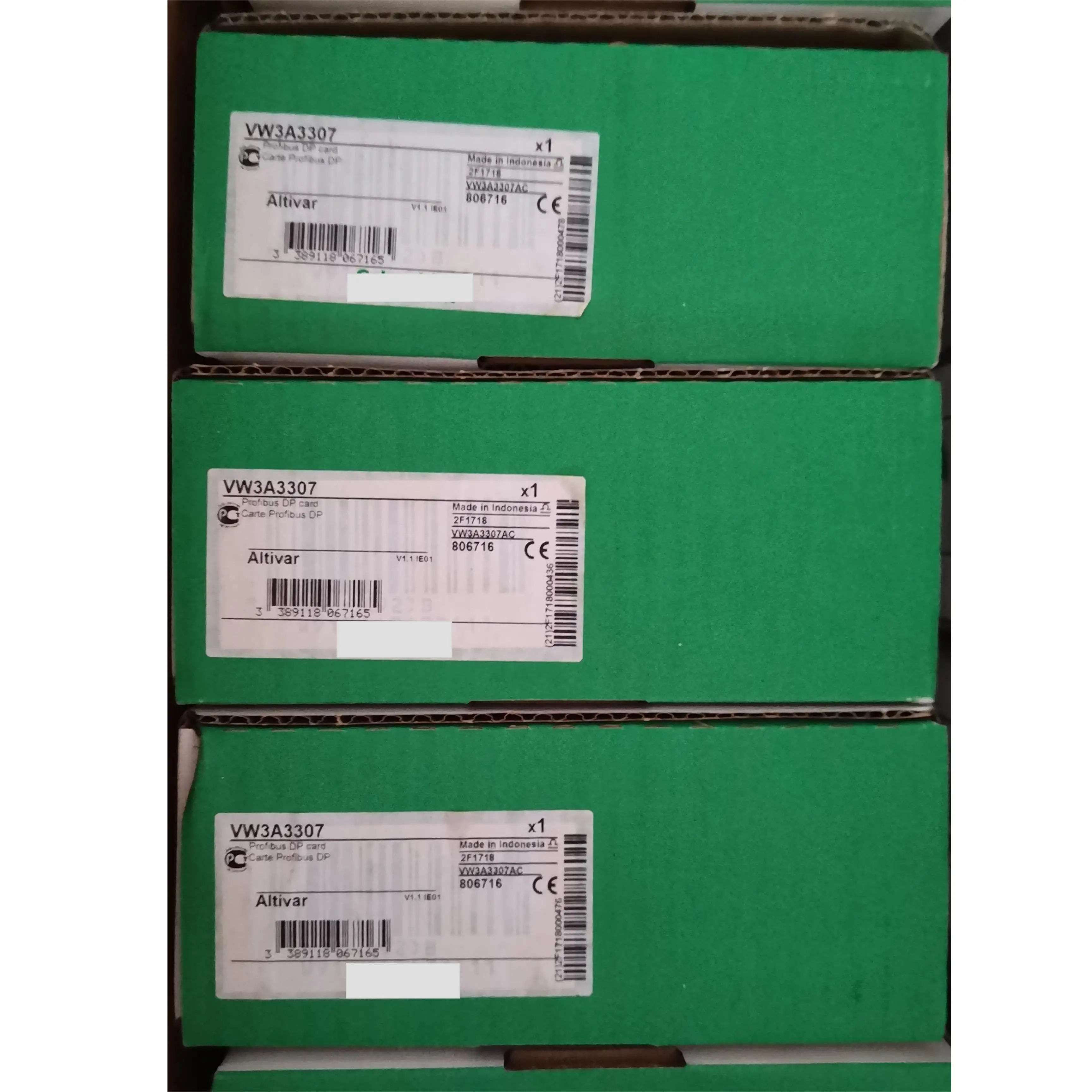 100% nuovo originale VW3A3307 VW3A3202