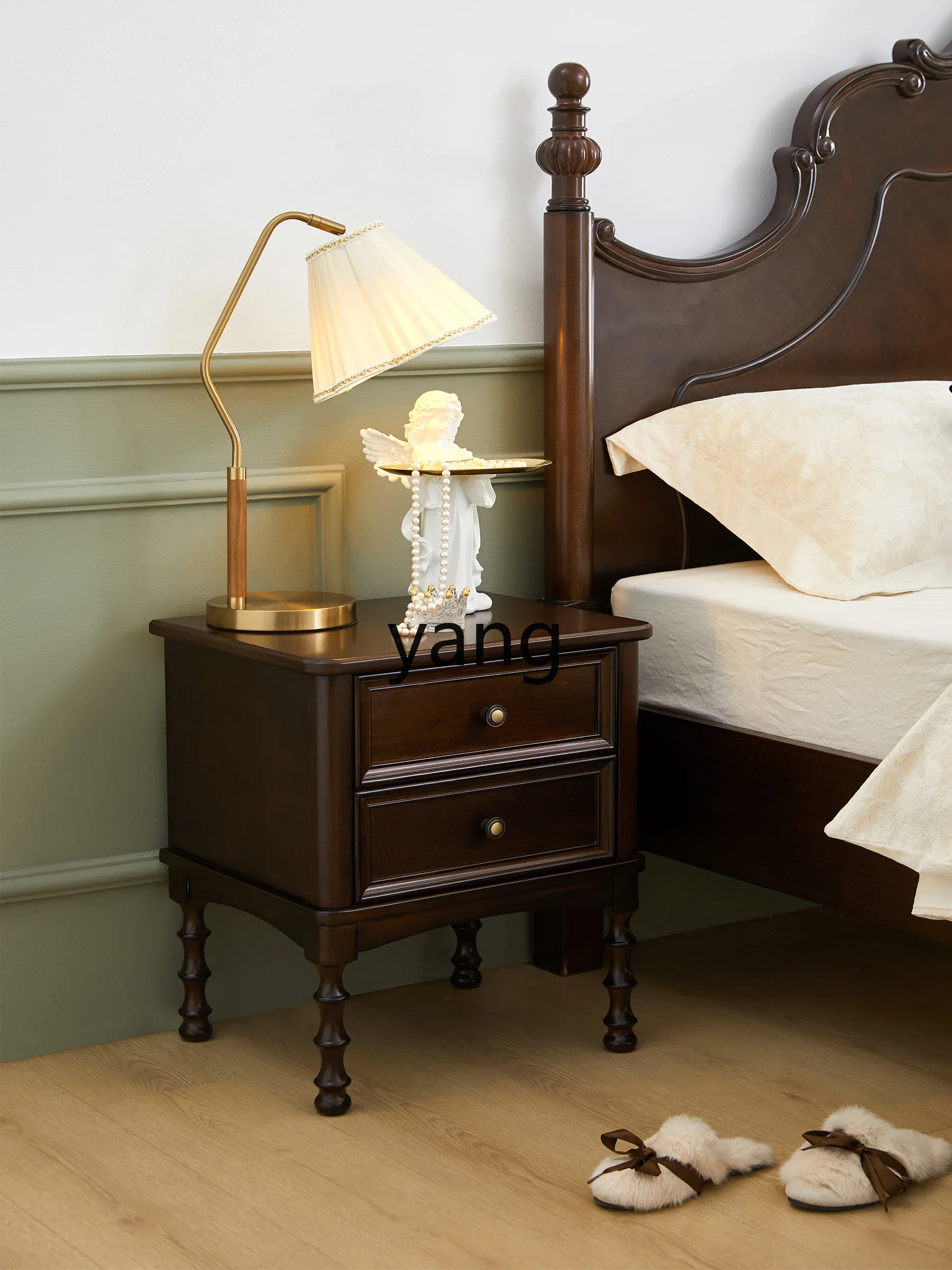 Yjq solid wood bedside table, bedroom drawer storage, modern simple and complete small locker