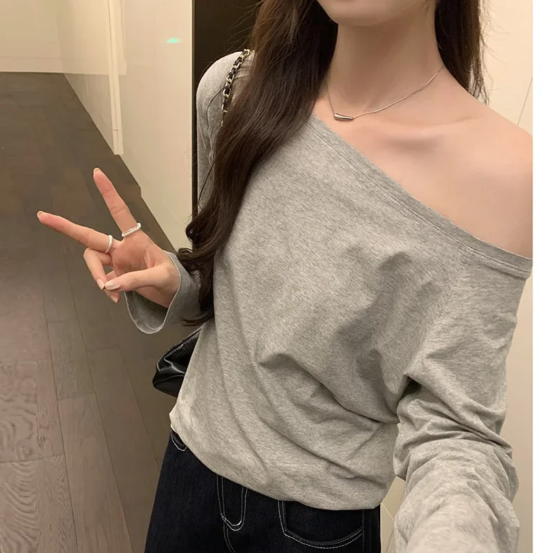 Zhang Hui Yi Same Style One-Character Off-The-Shoulder Long Sleeve T-Shirt Women's 2024 Autumn New Sexy Versatile Top