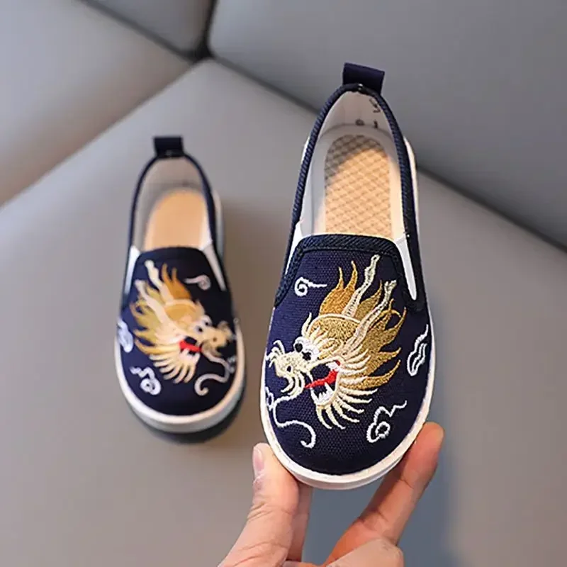 Fashionable Dragon Embroidered Cotton Shoes for Children Boys Chinese Martial Arts Kung Fu Tai Chi Kleding Performance Shoes