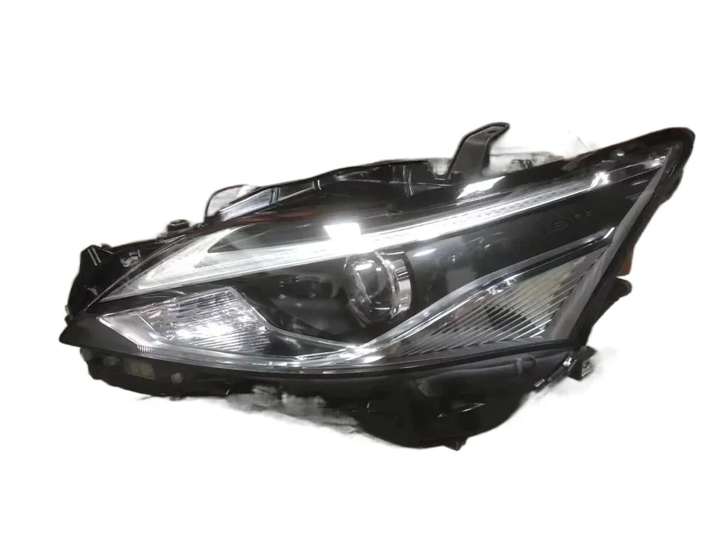 It is suitable for 2012-2021 Lexus CT200 original head lamp CT200H headlamp LED original Japanese second-hand parts