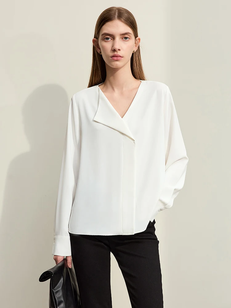 Amii Minimalism 2024 Spring Chiffon Shirts For Women New Office Lady Temperament Asymmetric V-neck Loose Blouses Female 12451028