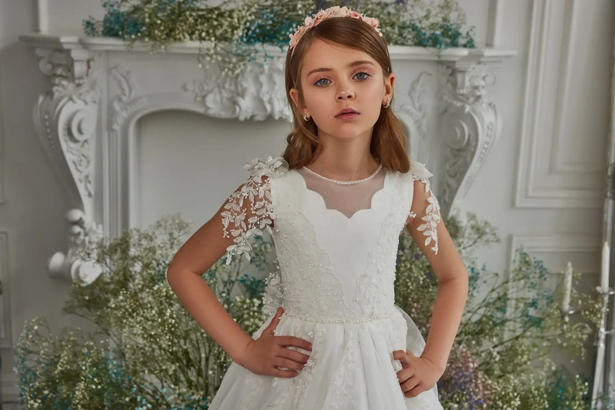 Vestido de primera comunión para niña, traje de tul con encaje Floral, apliques de cuentas, vestido de dama de honor Junior para fiesta de boda