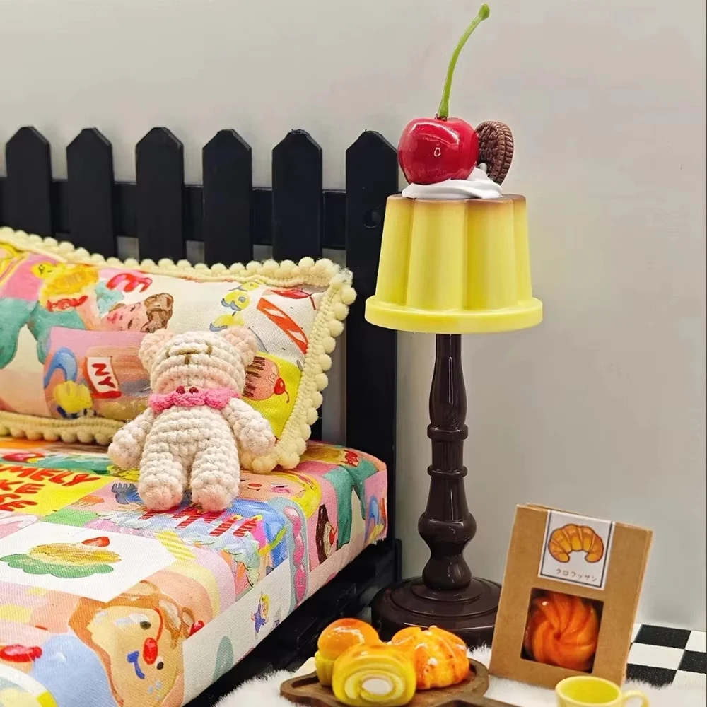 Cute Pudding Night Light Creative LED Desk Lamp Bedroom Eye Protection Lamps for Bar Room Home Decor Atmosphere Light Kids Gifts