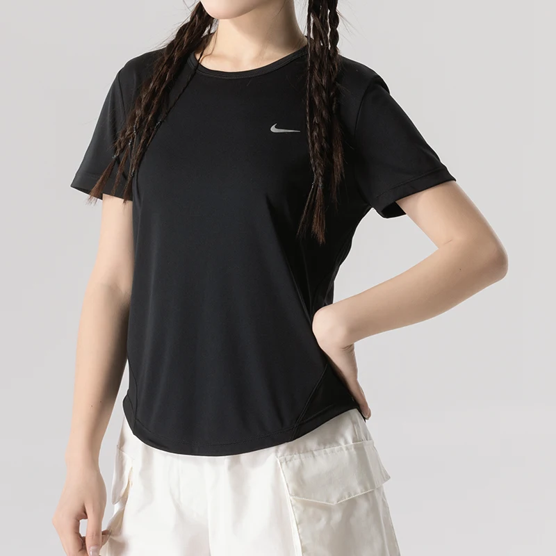

Nike Women's Sportswear Running Fitness Short-Sleeved T-Shirt Breathable Quick-Drying Training Round-Neck Top Hq0649-010