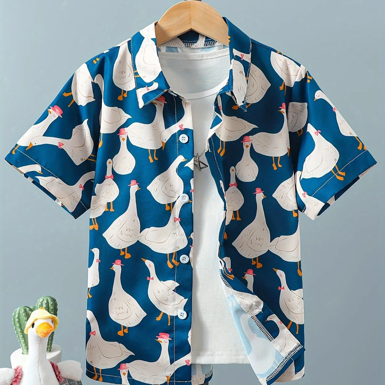 Boy's Trendy Hawaii Shirt Breathable Durable Kids Casual Short Sleeve Tropical Pattern Front Button Summer Beach Tops