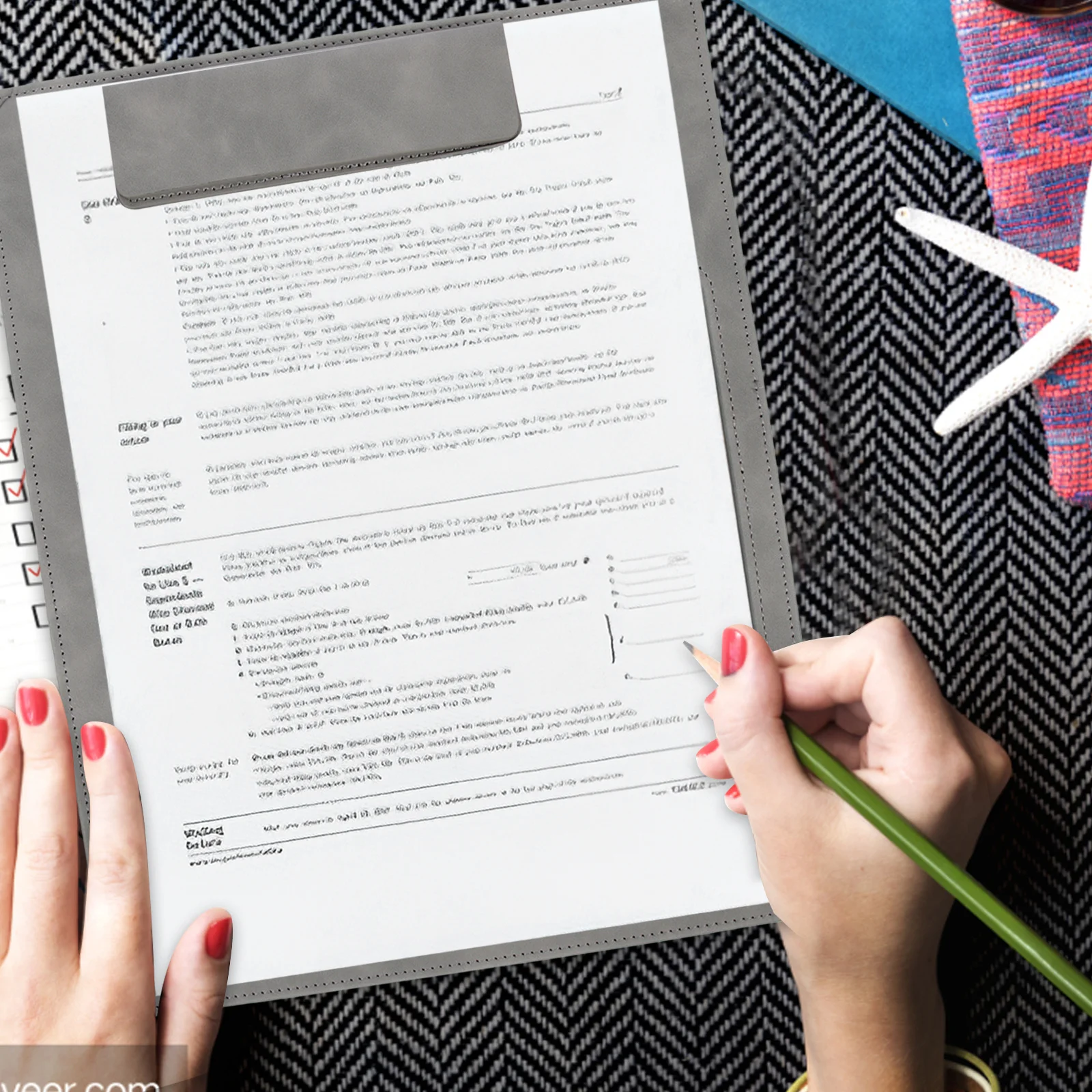 

A4 Clipboard Paper Holder Plastic Writing Folder Calculator Built-In Conference Recording Board Office Supply Document