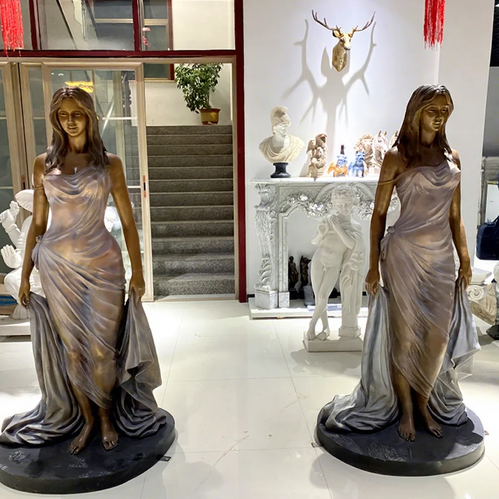 Modern Design Outdoor Garden Decor Antique Bronze Lady Metal Garden Sculpture