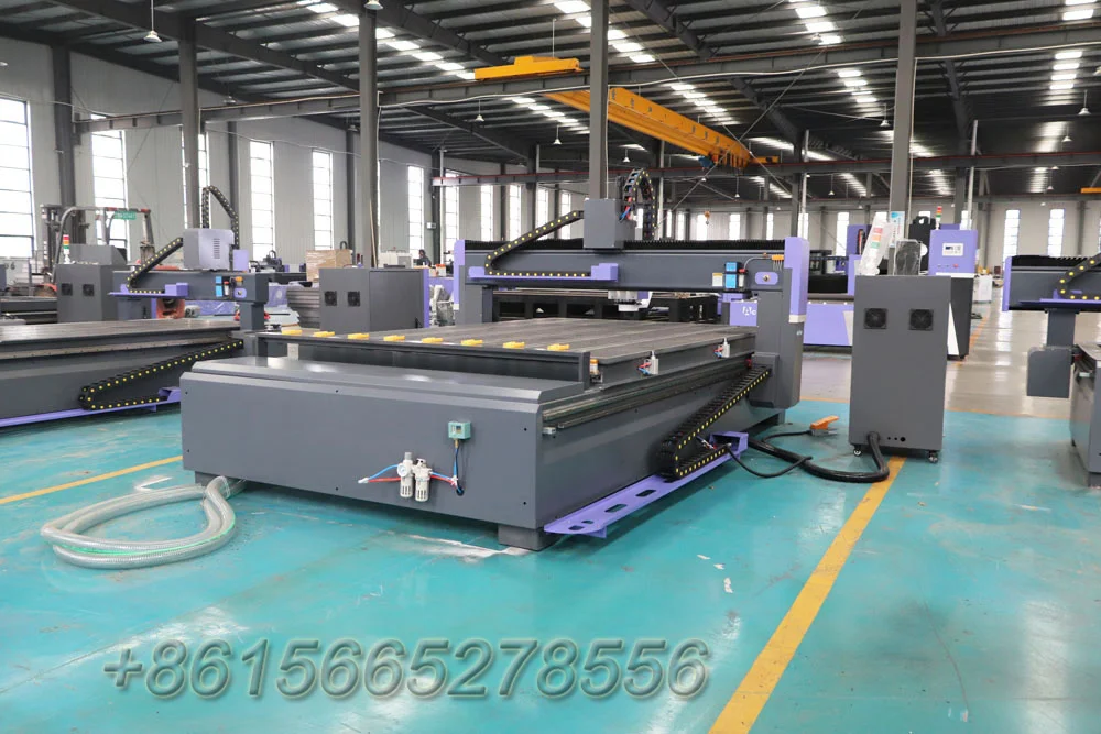 Furniture Cabinet Panels Industry Machinery Automatic Tool Change Wood Atc Cnc Router Machine 2000*3000mm