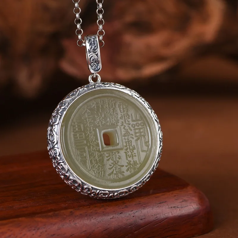 

Серебряное ожерелье из нефрита Hetian S925, серебряная инкрустированная нефритовая монета Циньнань, талисман горного духа, уникальные массивные ювелирные изделия