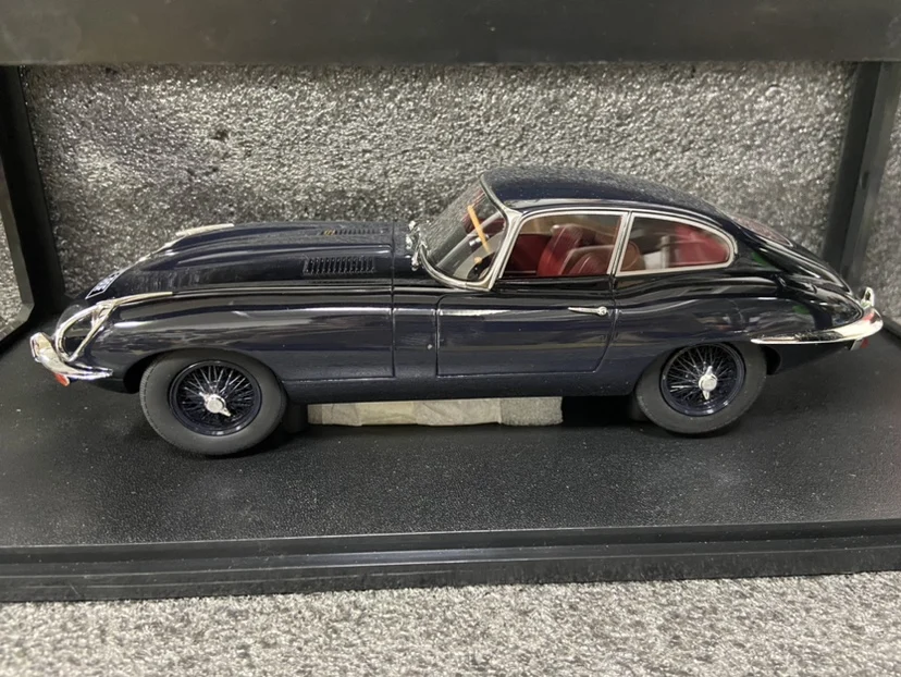 Cult 1:18 Scale Resin E-Type Coupe Supercar Toys Vintage Cars Model Classics Adult Collectible Souvenir Gifts Static Display