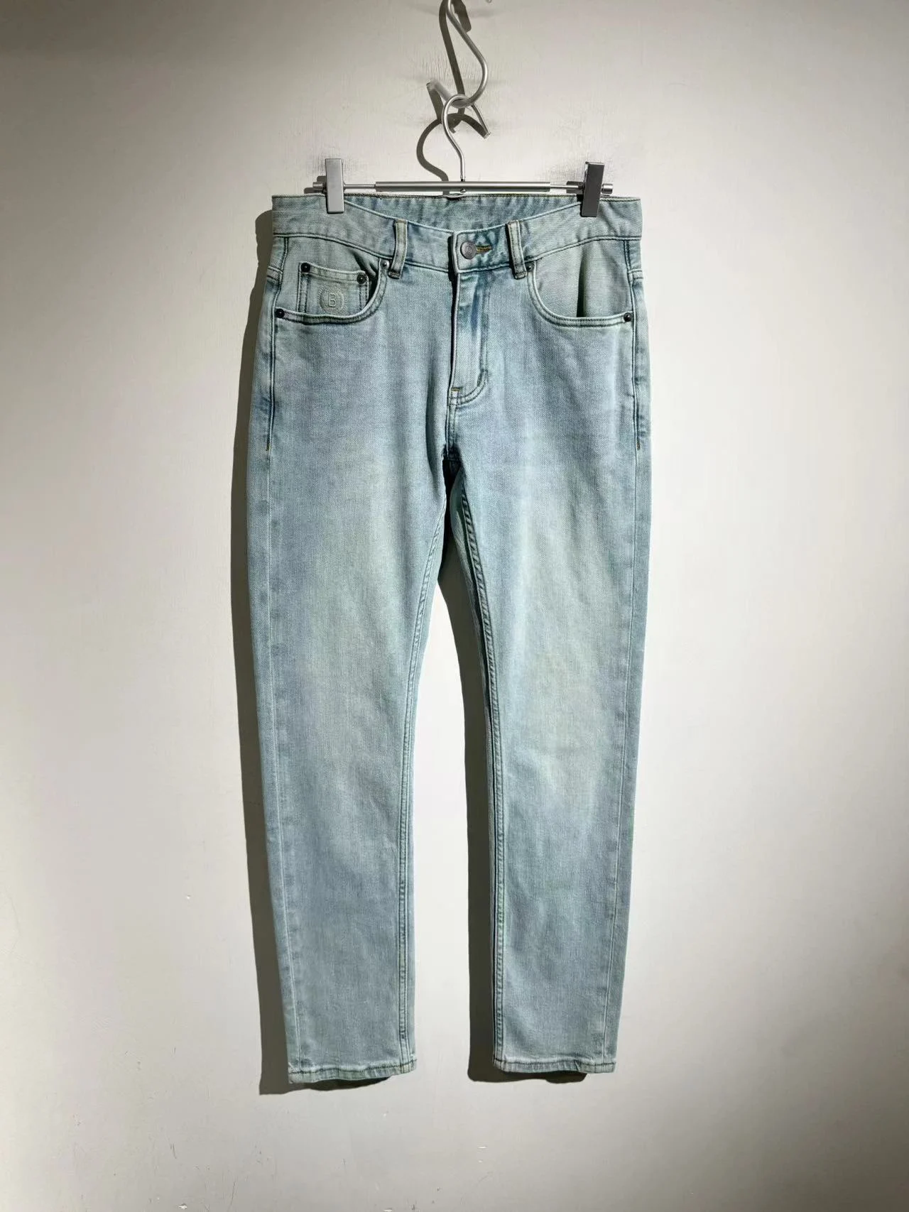 

Brand BRT Men Casual Jeans Washed White Casual Pants Men Distressed Long Jeans