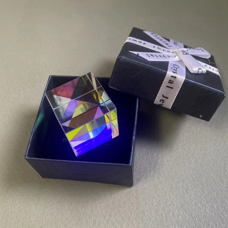 A35Q-Prism RGB Combiner Splitter Dichroic Prism Decoration Physics Teaching Tools Photograph Research Educational Gift