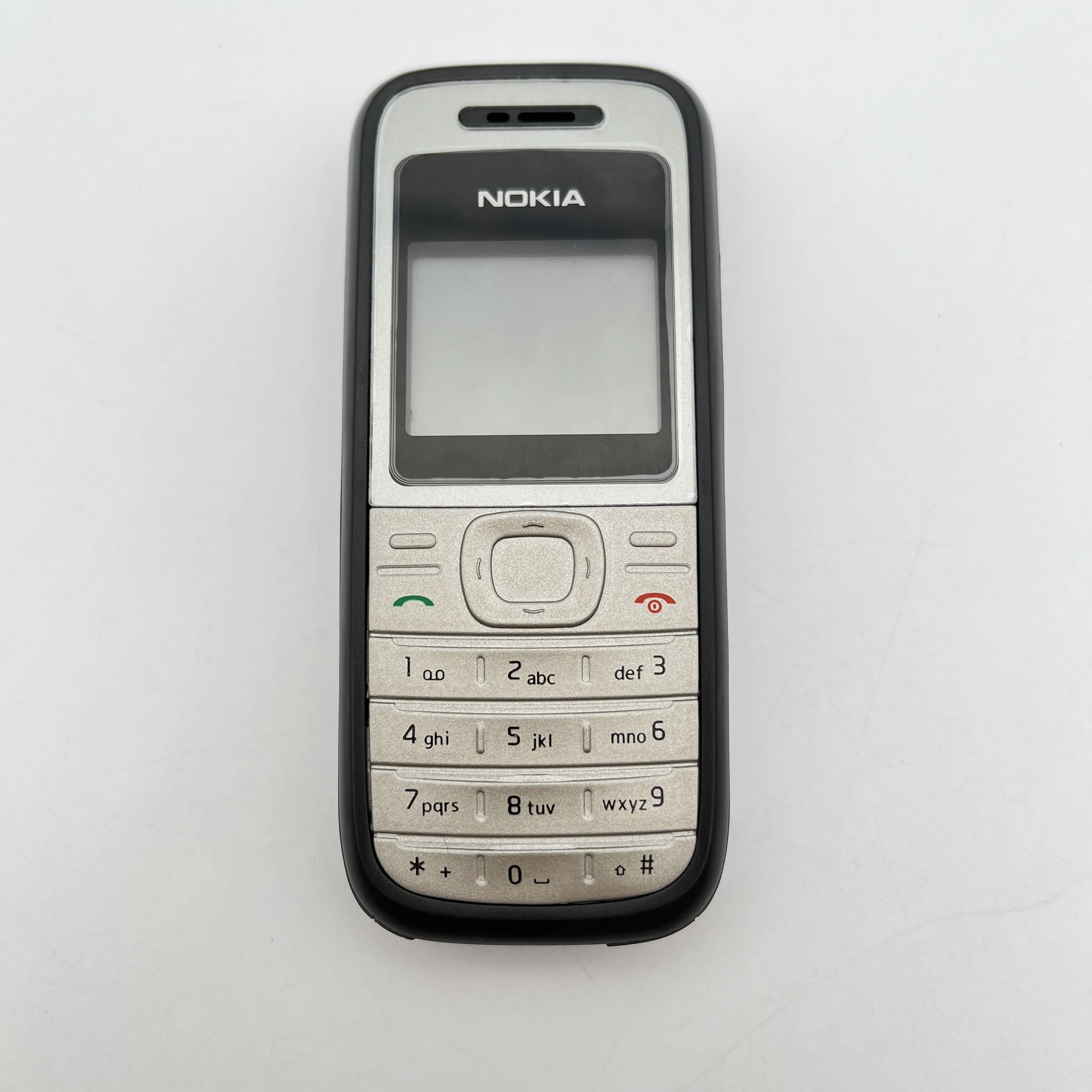 هاتف Nokia 1200 مكبر الصوت المجدد غير مقفول، لوحة المفاتيح العبرية العربية الروسية، حالة جيدة
