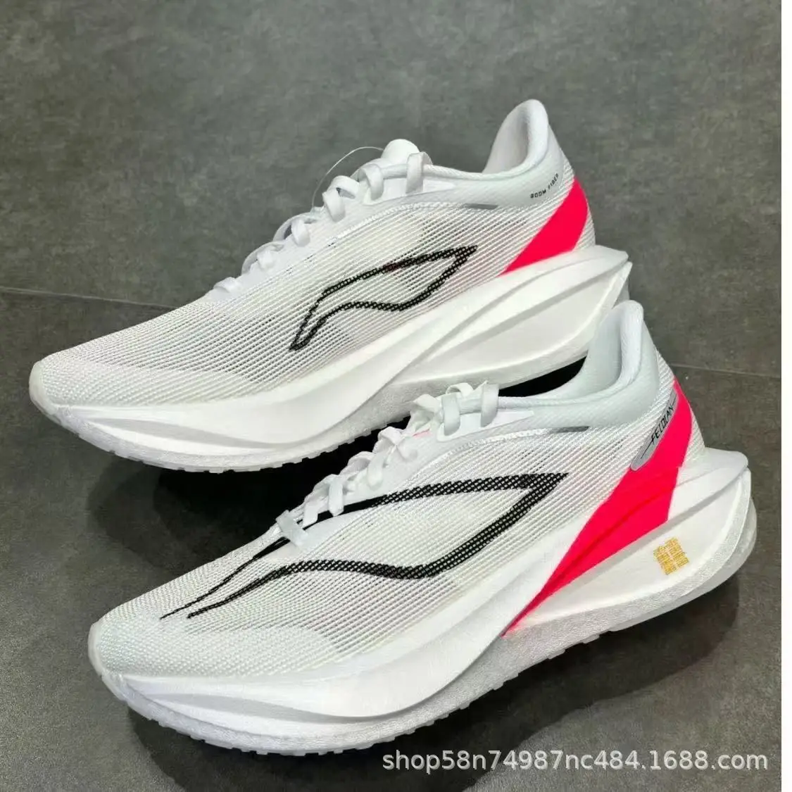Nouvelles chaussures de sport - Outdoor Lighting Uplight avis et prix