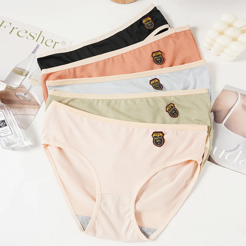5PCS Women's Simple Seamless Mide Waist Underwear Comfortable Breathable Pure Cotton Crotch Student Panties