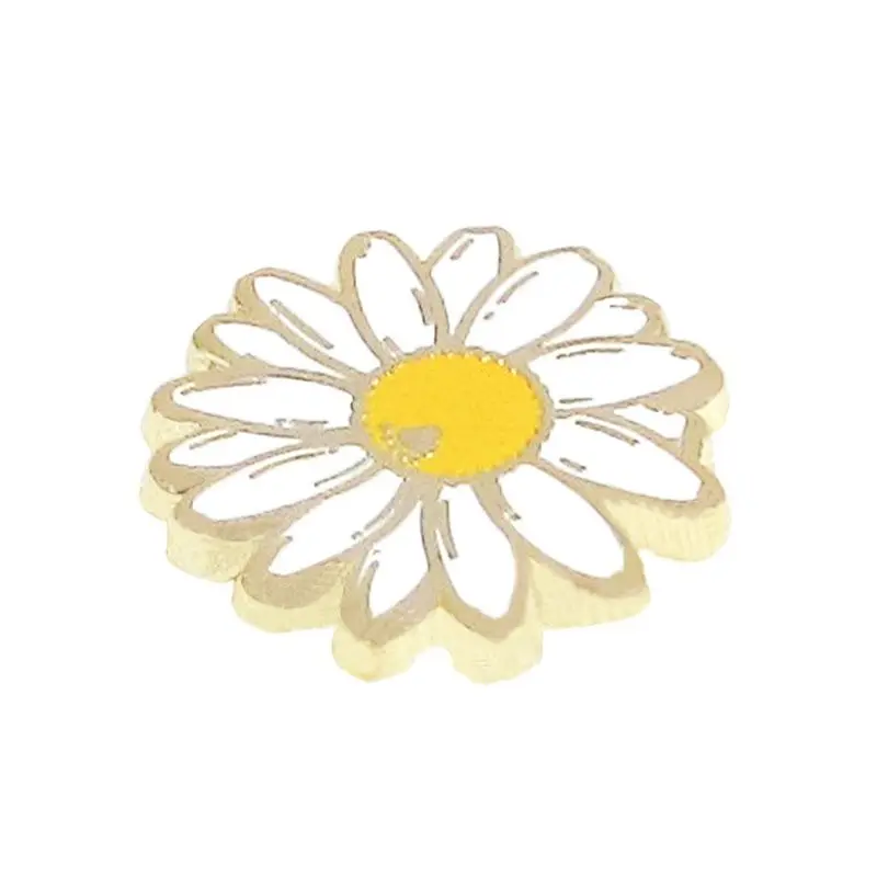 Trader Beauty White And Yellow Chrysanthemum Lapel Pin Wholesale Manufacturer Hard Enamel High Quality Zinc Alloy Badge For Gift