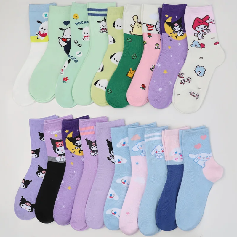

10 пар случайных комбинированных женских носков Sanrio с рисунком аниме, персонализированные и милые повседневные носки средней длины