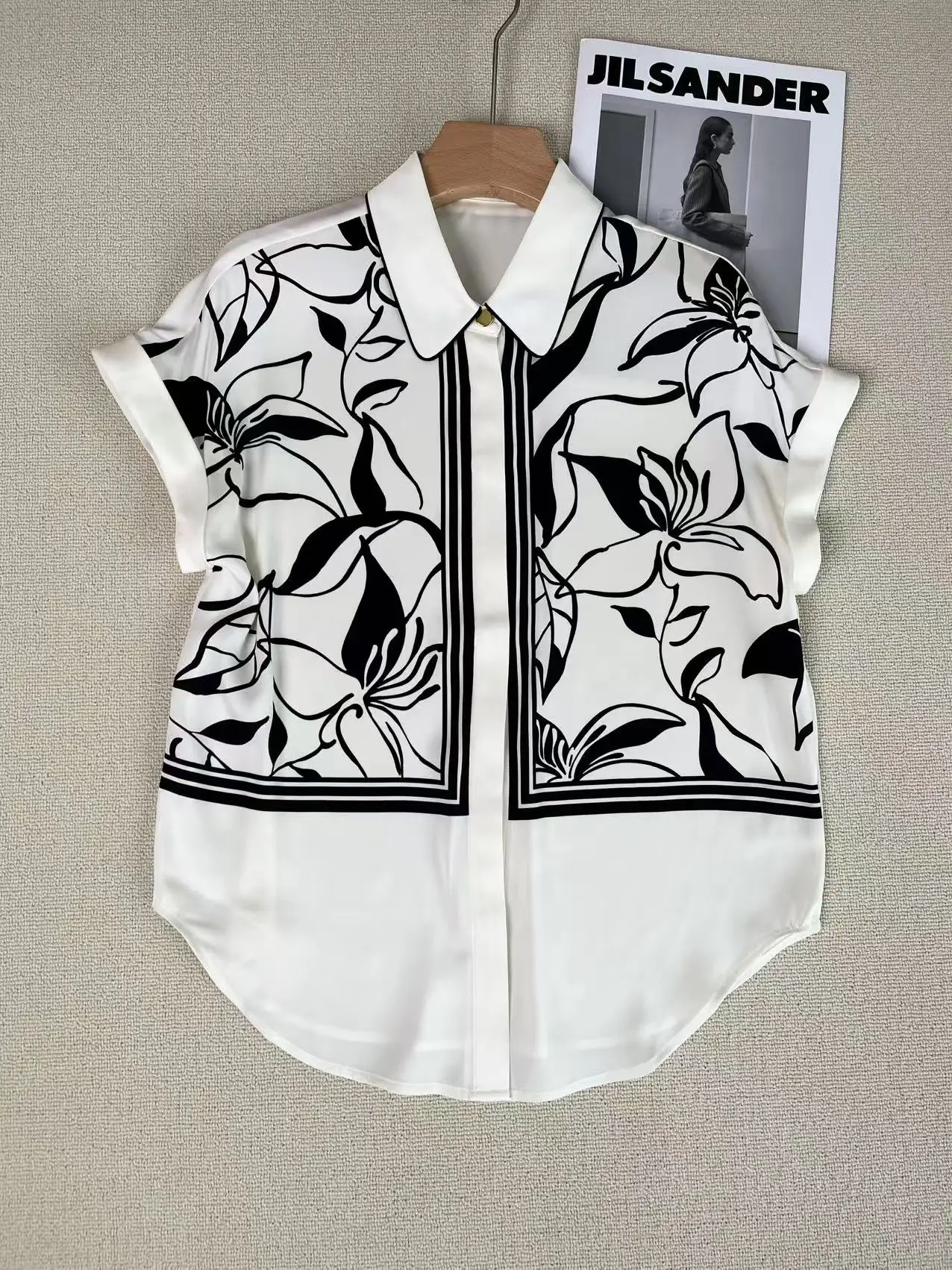 Women's 2026 new High-end Lapel Printed Silk Shirt
