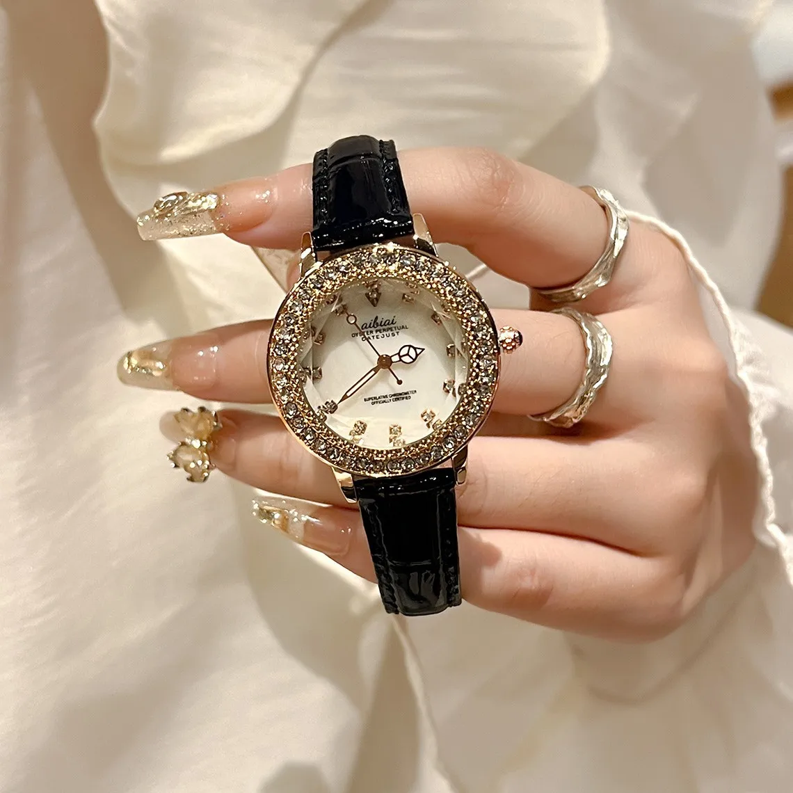 

New Women Watches Crystal Watches Ladies Watches Fashion Casual Quartz Watch Leather Band montre femme 2024 reloj mujer
