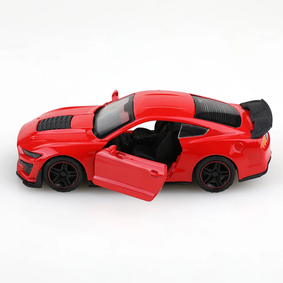 Modelo de coche de aleación de metal, coche de juguete de simulación de retroceso con puertas abiertas, adecuado como regalo para niños, decoración de coches de carreras.