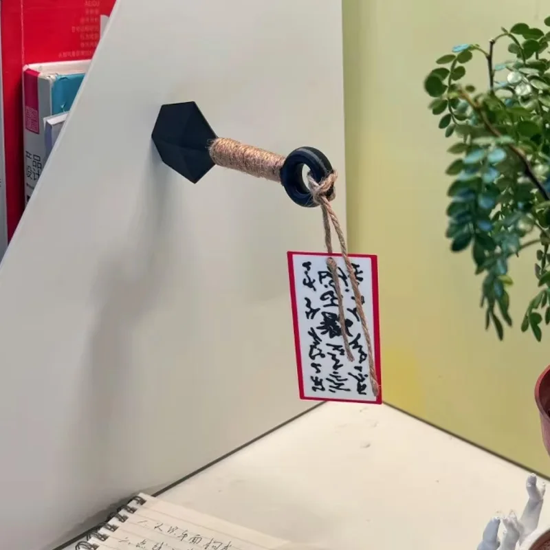 NARUTO Kunai Magneti da frigorifero Creativo Anime Puntelli Ornamento Magnete da frigorifero Cosplay Armadietto decorativo Magneti per armadietti Regali