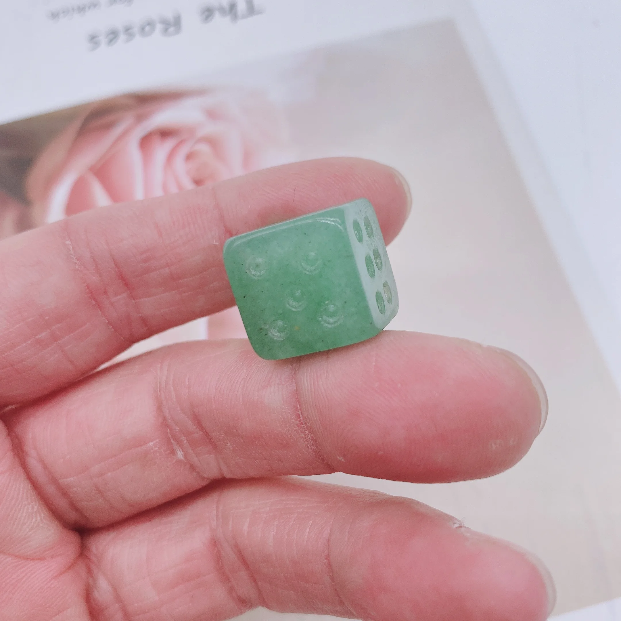 2pcs Natural Aventurine Dice Energy Reiki Gemstone Cube Palm Carving Decoration Crystal Quartz Healing High Quality For Gift