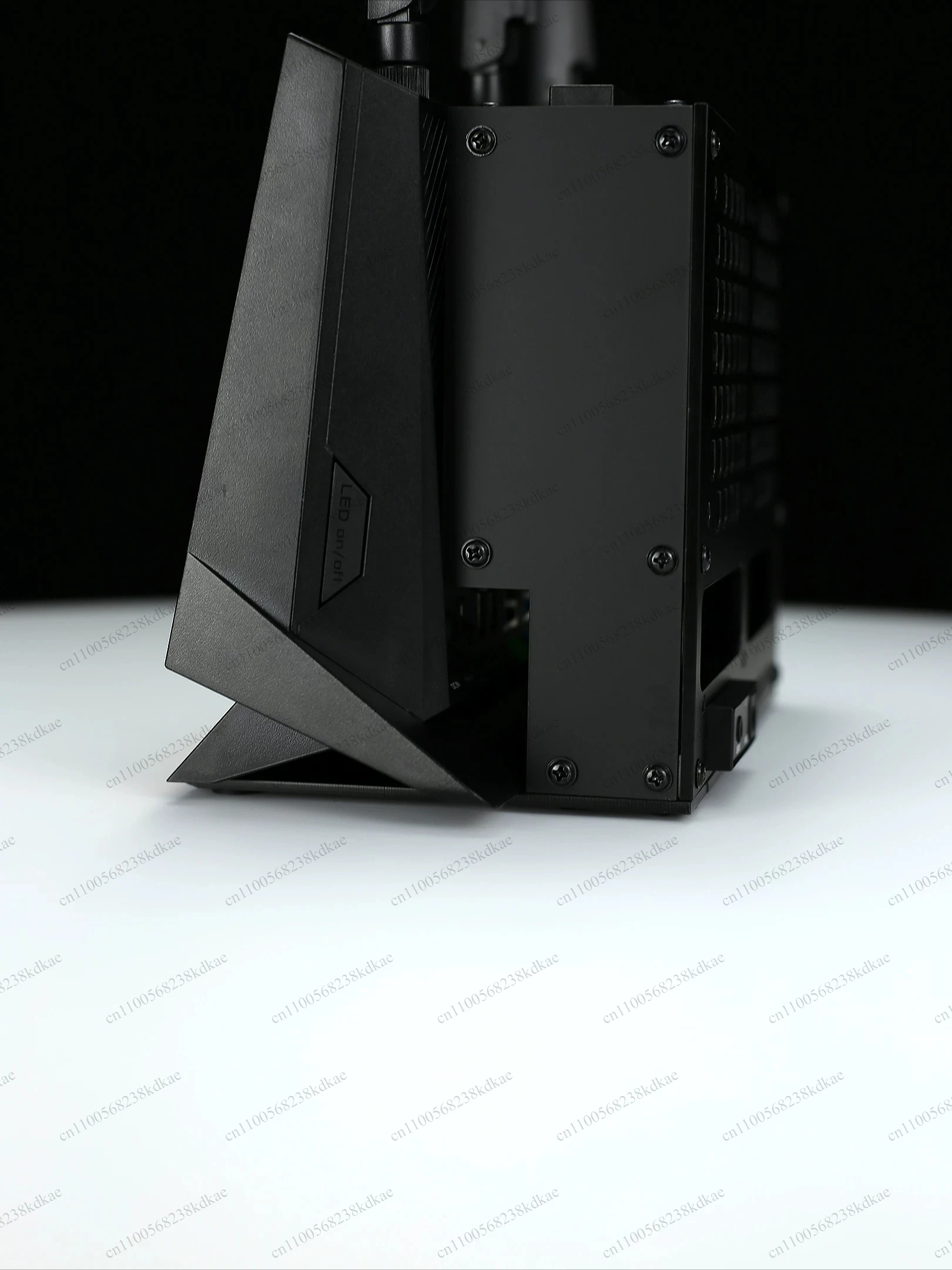 Intelligent Temp Controlled Si - Gaming Accessories Controller recension och pris