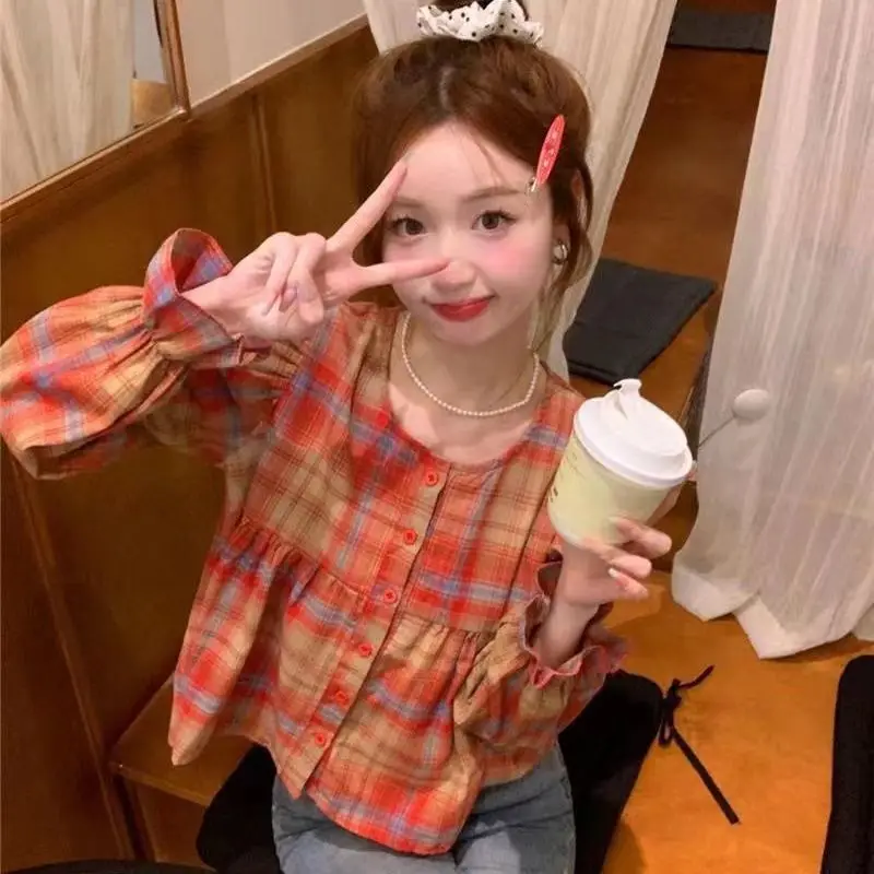 Herbst Neue Süße Rüschen Langarm Plaid Shirts Frauen Koreanische Chic Rundhals Einreiher Crop Tops Mode Bluse