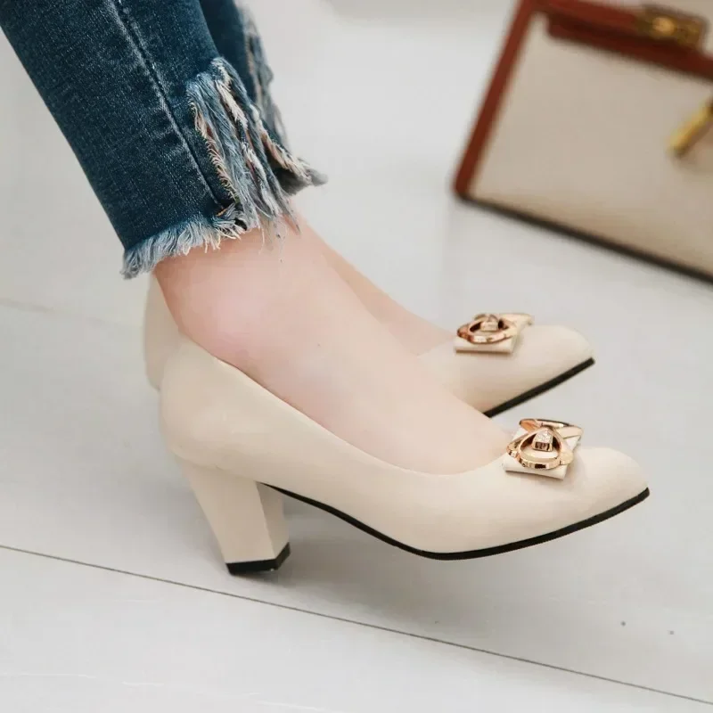 2024 New Women\'s Shoes Basic Slip-On Versatile Dress High Heels Women\'s Round Toe Bow Metal Decorated Thick Heels Female