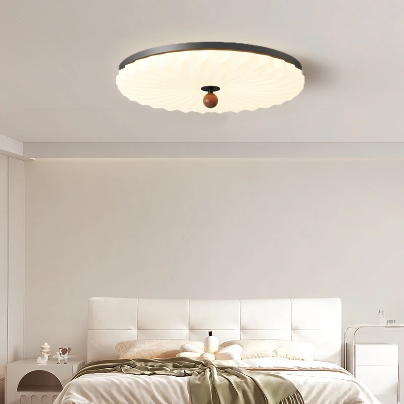 

Bedroom Lamp, Cream-Style Ceiling Lamp, Nordic Creative And Personalized Cookie, Master Bedroom Lamp, Designer Little Milk Bean