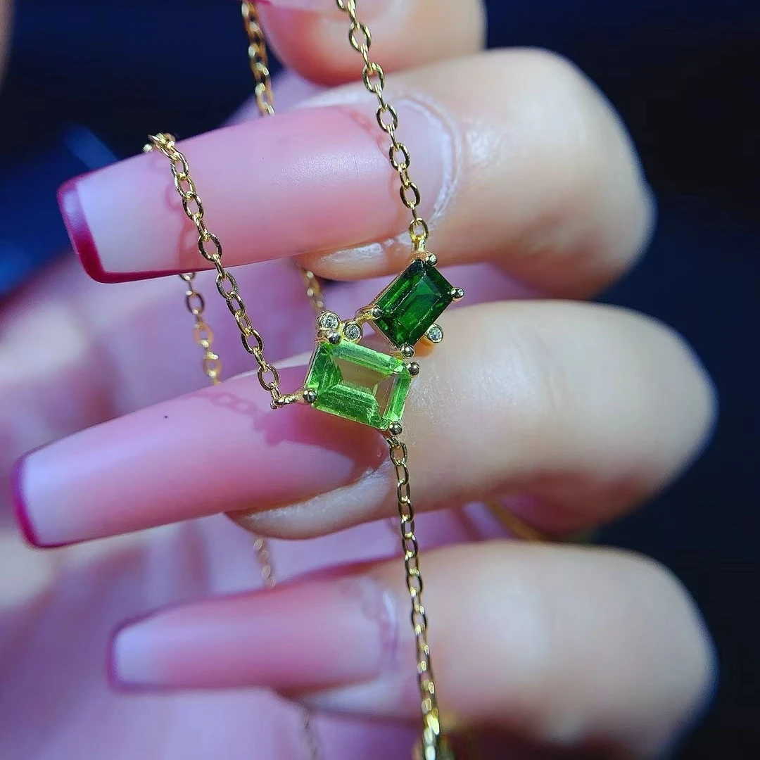 KJJEAXCMY Women's Natural Peridot Pendant S925 Sterling Silver Exquisite Inlaid High Clarity Jewelry for Elegant Fashion