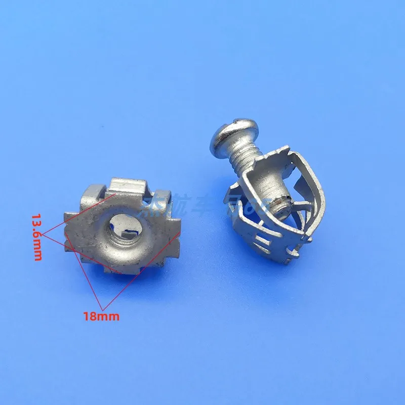 

4pcs for Citroen C5 Peugeot 3008 408 Front License Base Iron Plate License Plate Fixed Buckle Screw Hole Clip