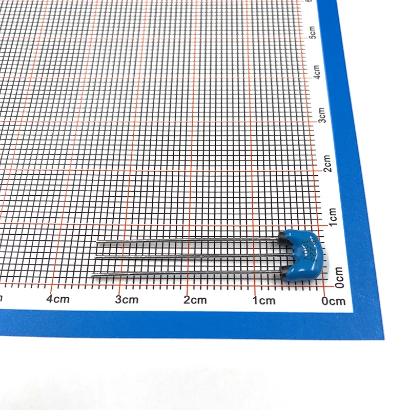 50Pcs/lot DSS1NB32A223Q55B EMI suppression filter three-terminal capacitor 22nF 0.022uF 22NF 223 100V 6A 3-Pin