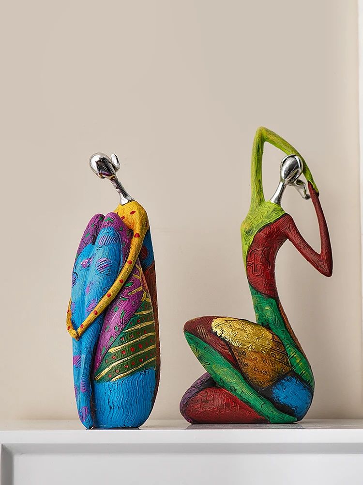 Abstract Small Sculpture Painted Handicraft Decoration Room Bookcase High-end Character Decor