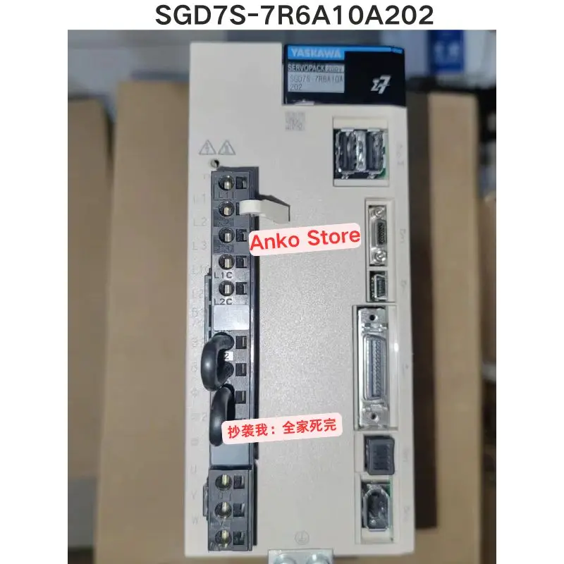 

Подержанный тест ОК, сервопривод SGD7S-7R6A10A202