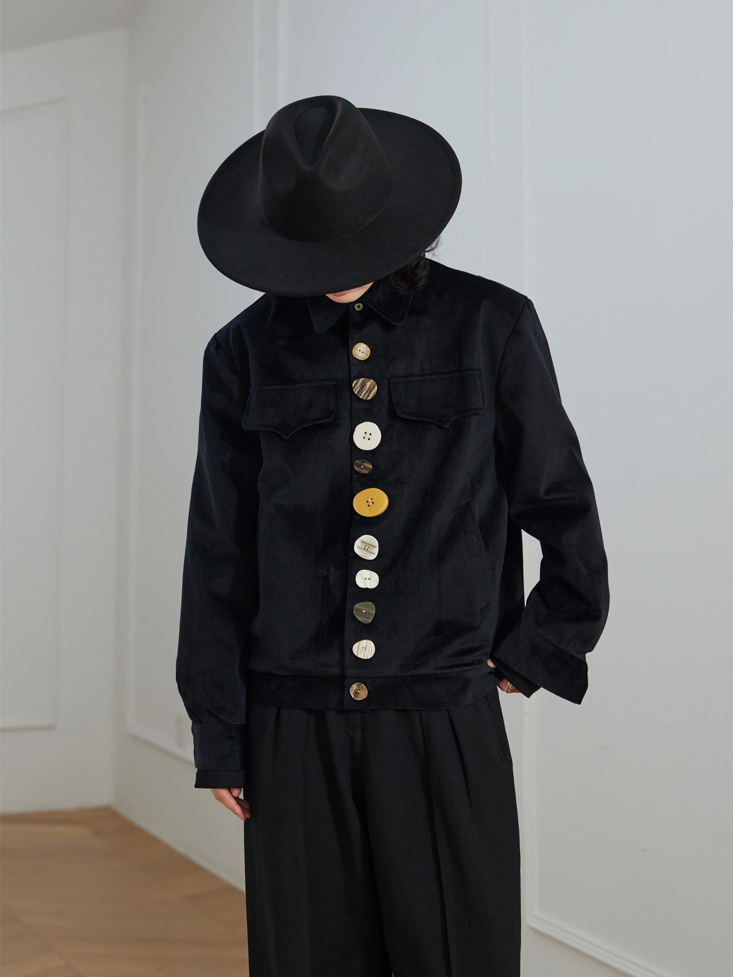 Sunyvonne22FW Unique  Darker New Chinese Style  Buttoned Corduroy Jacket  Collar Long Sleeve Regular Length