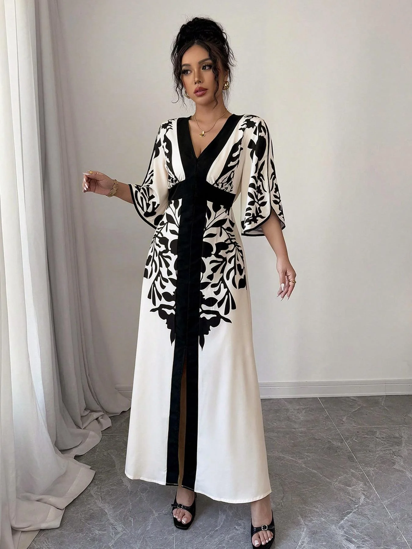 فستان نسائي طويل أنيق، قماش منسوج مناسب، سمك معتدل، نمط صيفي كاجوال، مثالي للارتداء اليومي والمناسبات الخاصة