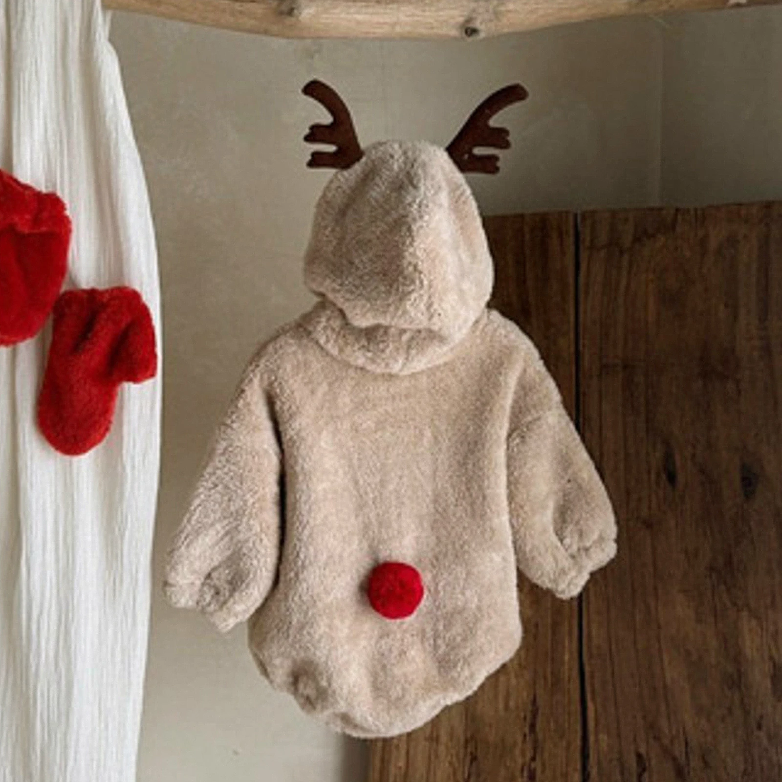 2026 السنة الجديدة طفل عيد الميلاد رومبير عيد الميلاد طويلة الأكمام مقنعين قرون الغزلان الشتاء ارتداءها الملابس للفتيات الفتيان