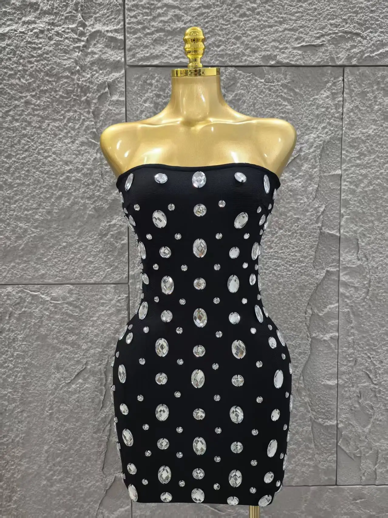 

Sparkly Big Crystal Women Sexy Strapless Bodycon Mini Bandage Dress Fashion Nightclub Party Birthday Outfit Wholesale