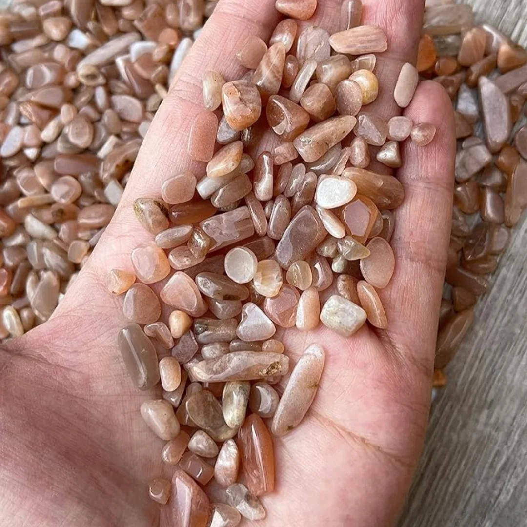 3-12 مم حجر القمر الخوخي شبه هبط، رقائق كريستال حجر القمر الخوخي، أحجار قمر برتقالية طبيعية هبط