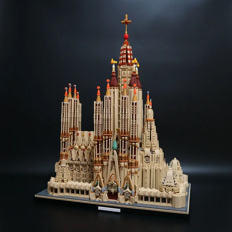 Moc City House Barcelona Sagrada Família Catholicism Church 10075pcs Creative Landmark Architecture Building Blocks Toys