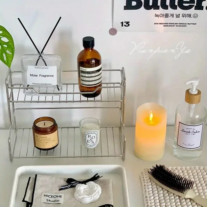 منظم المطبخ والحمام من الفولاذ المقاوم للصدأ بطبقتين، رف تخزين خالٍ من اللكمات لمستحضرات التجميل ومستحضرات التجميل - منظم الرف