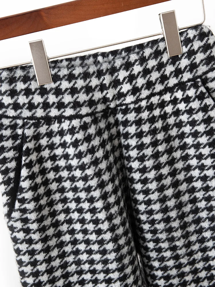 Pantalones de pierna ancha tejidos de lana merina 100% para mujer, gruesos, suaves, cálidos y cómodos, parte inferior con patrón a cuadros en blanco y negro para otoño e invierno