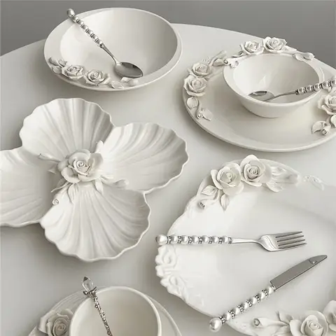 European Style Relief Hand-kneading Flowers Ceramic Bowl Plate Cup Tableware Exquisite Afternoon Tea Ceramic Tableware
