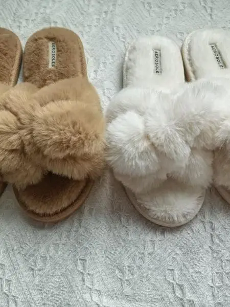 

Домашние тапочки-кроссовки с закрытым носком, модные, на низком каблуке, на плоской подошве, цветные, для дома