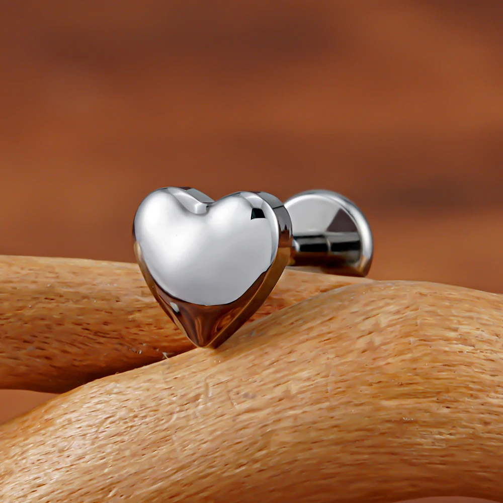 الحق جراند ASTM F136 التيتانيوم 16 جرام القلب شقة الظهر Labret مونرو الشفاه الغضروف اللولب الزنمة محارة الأذن الفص مسمار مجوهرات للجسم