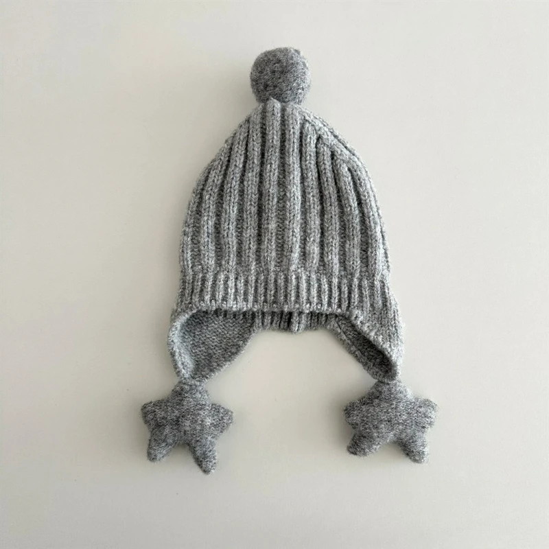 

Winter Boys' Five-Point Star Earflap Knit Hat with Cute Star Pendant, Warm Pull-On Cold Hat, Windproof and Cold-Resistant
