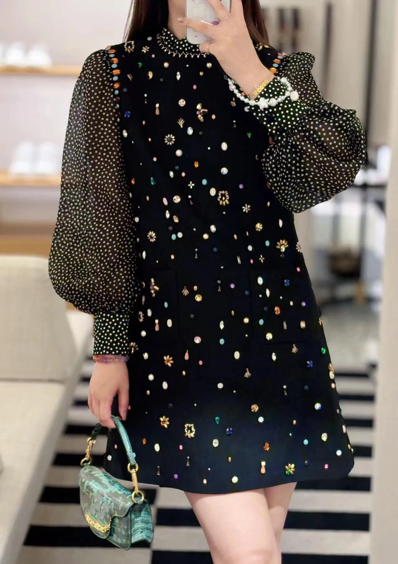 

New 2026 Princess Style Silk Dress Organza Polka Dot Puff Sleeve Short Dress Ladies' Shiny Rhinestone Gemstone Wool Dress