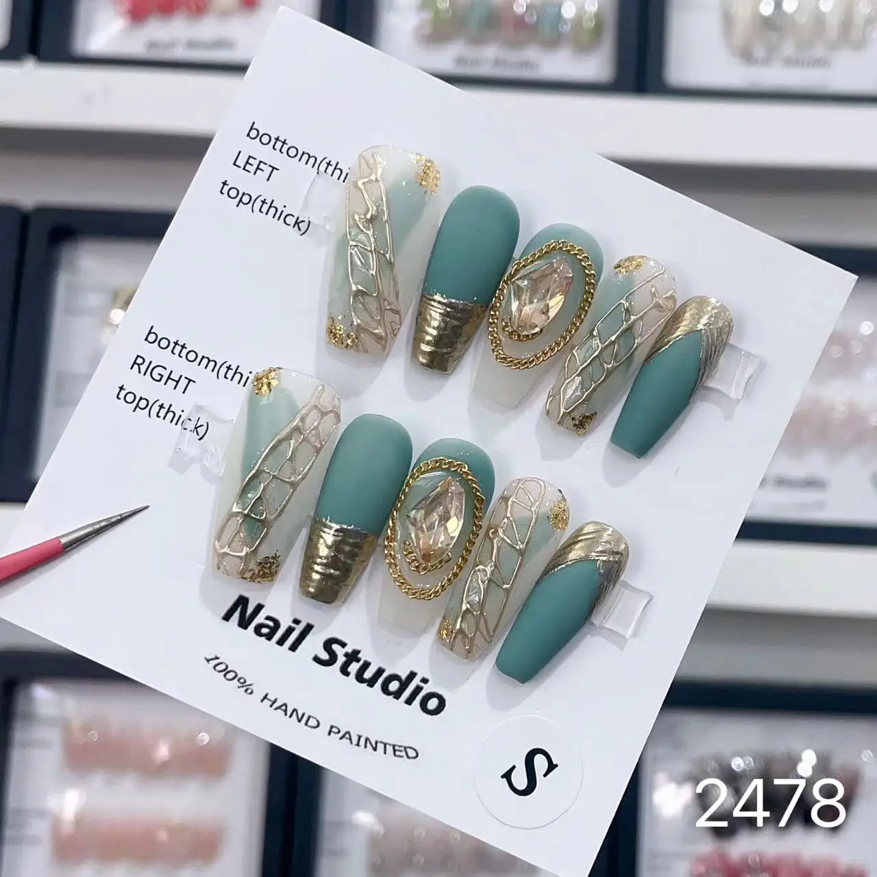 Green Gold and Frosted Yellow Little Axe Crystal Press On Nails Set with Rich and Cool Style In Emmabeauty Store.No.2478